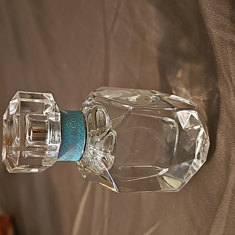 Woman's perfume